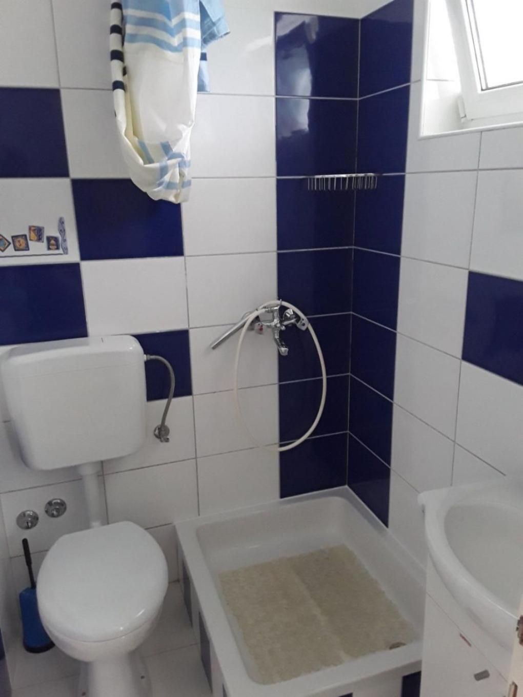 Apartments Frane-20M From Beach Barbat na Rabu Luaran gambar