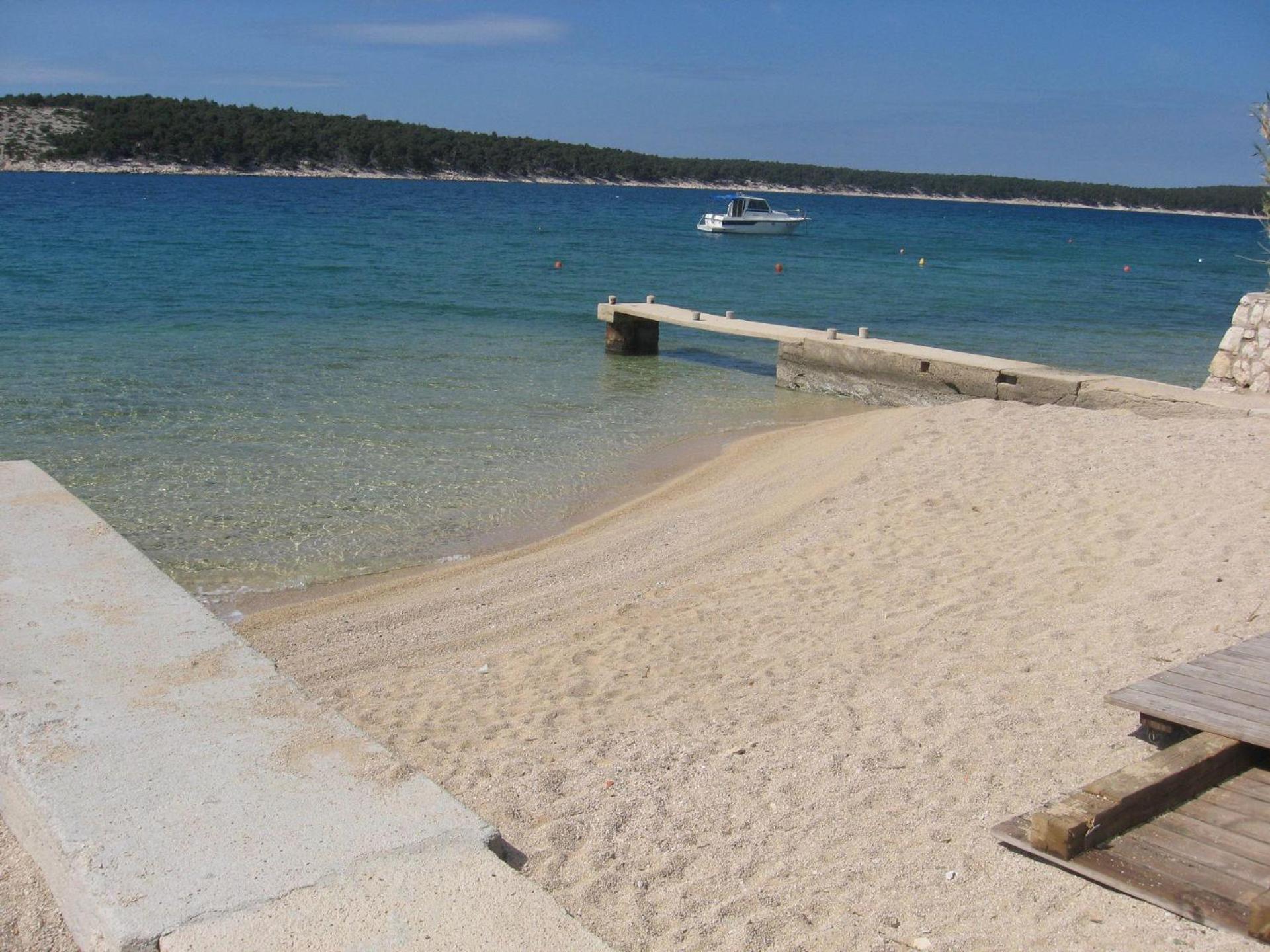 Apartments Frane-20M From Beach Barbat na Rabu Luaran gambar